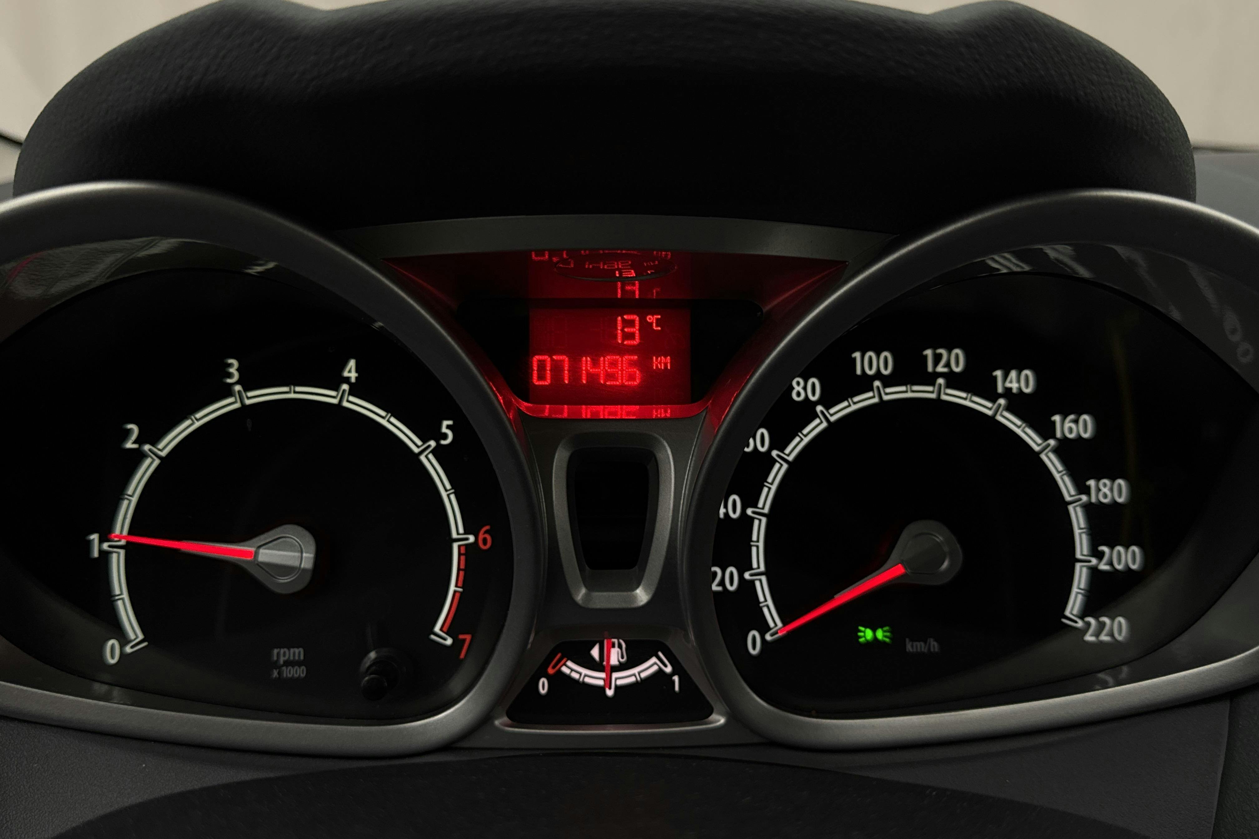Vehicle Image 10