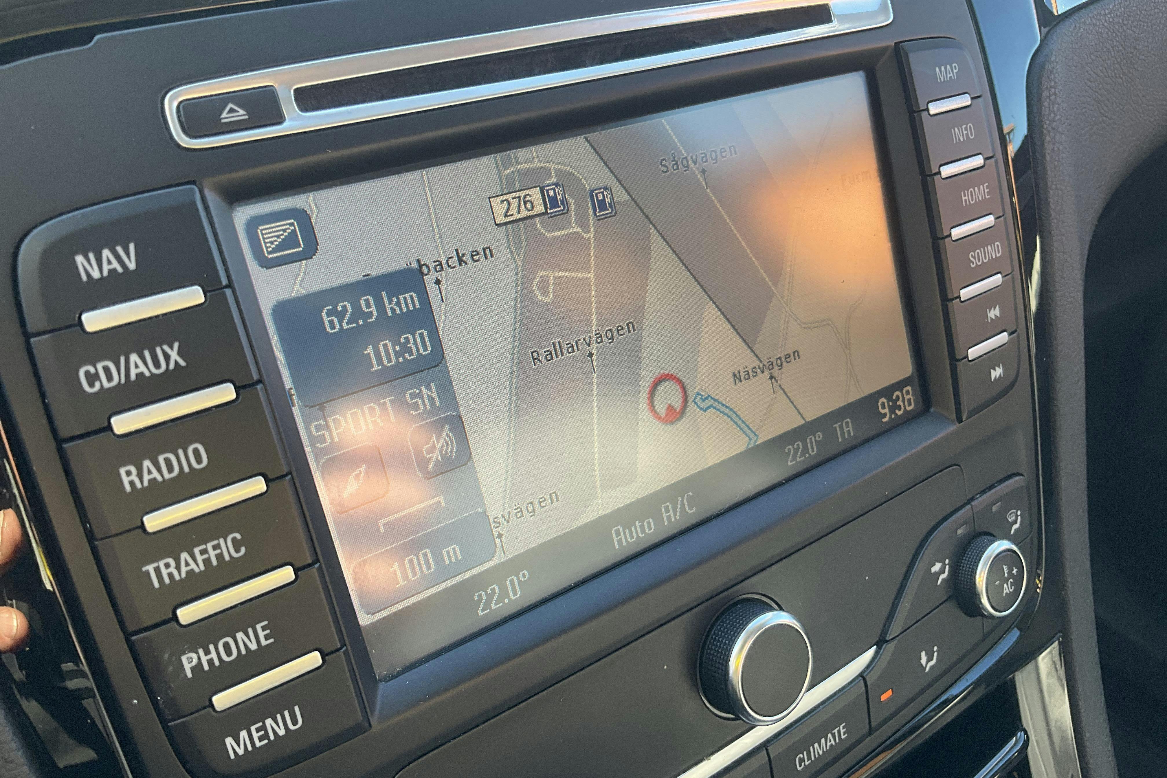 Vehicle Image 13