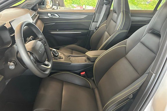 Vehicle Image 22