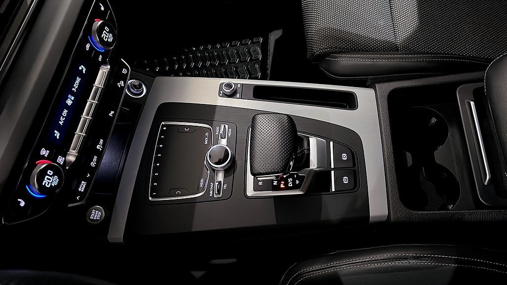 Vehicle Image 19