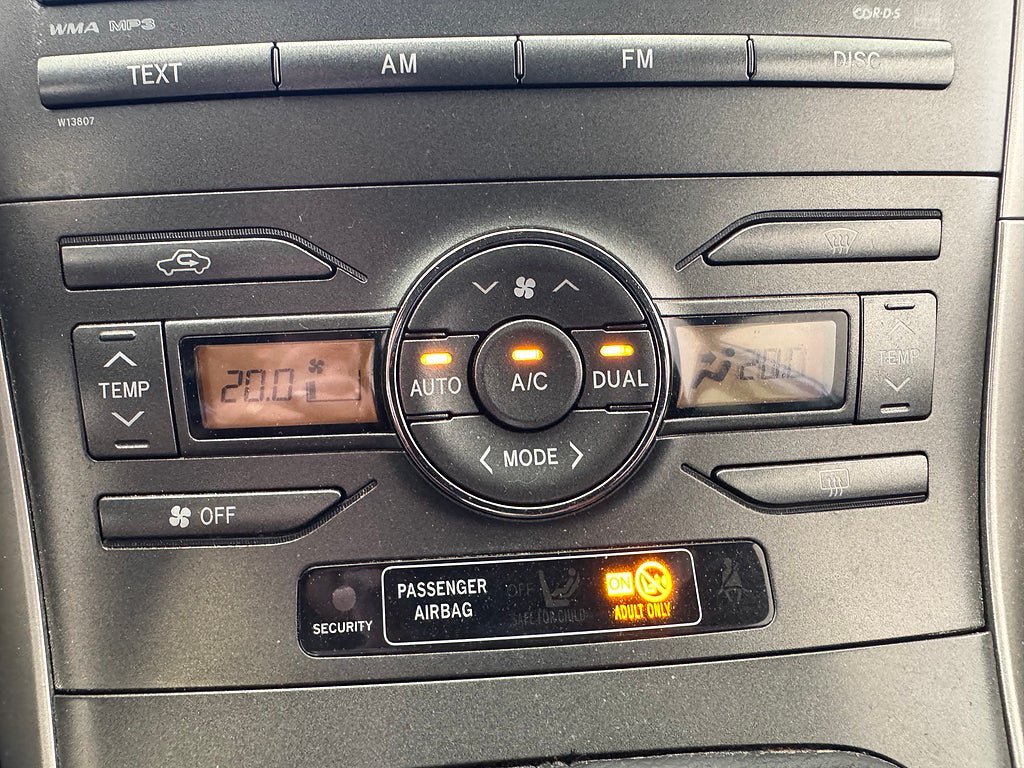 Vehicle Image 24