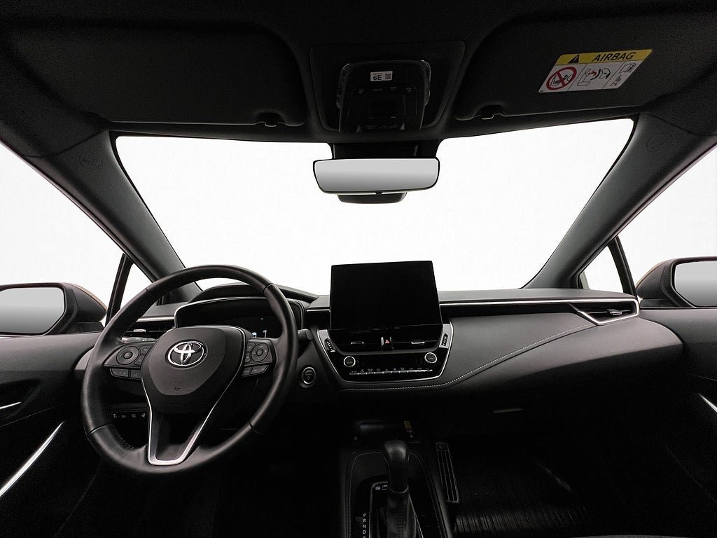 Vehicle Image 14