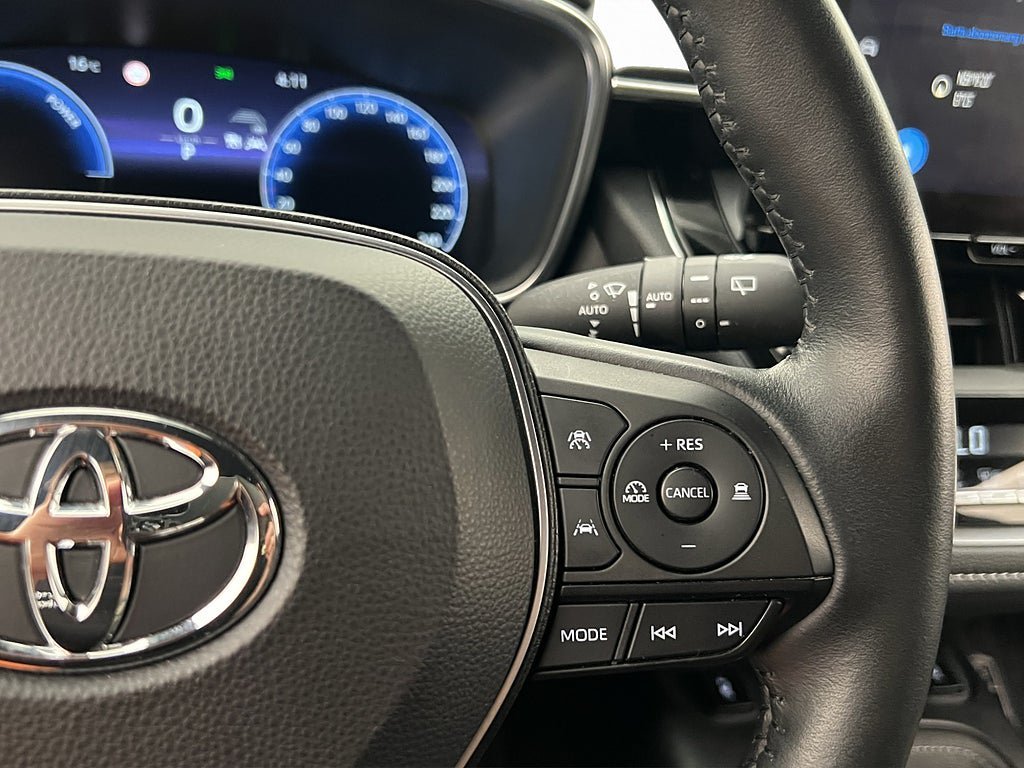 Vehicle Image 17