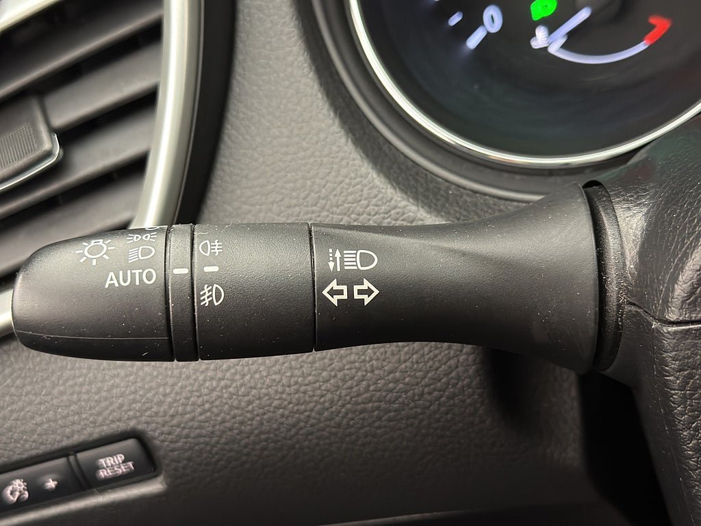 Vehicle Image 27