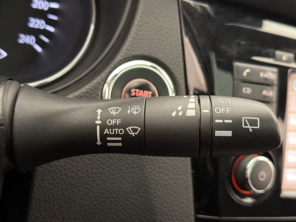 Vehicle Image 28