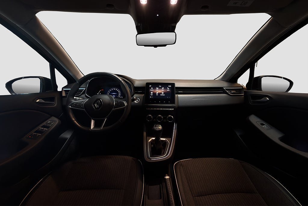 Vehicle Image 11