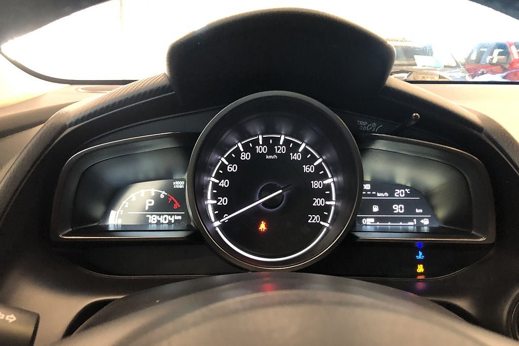 Vehicle Image 9