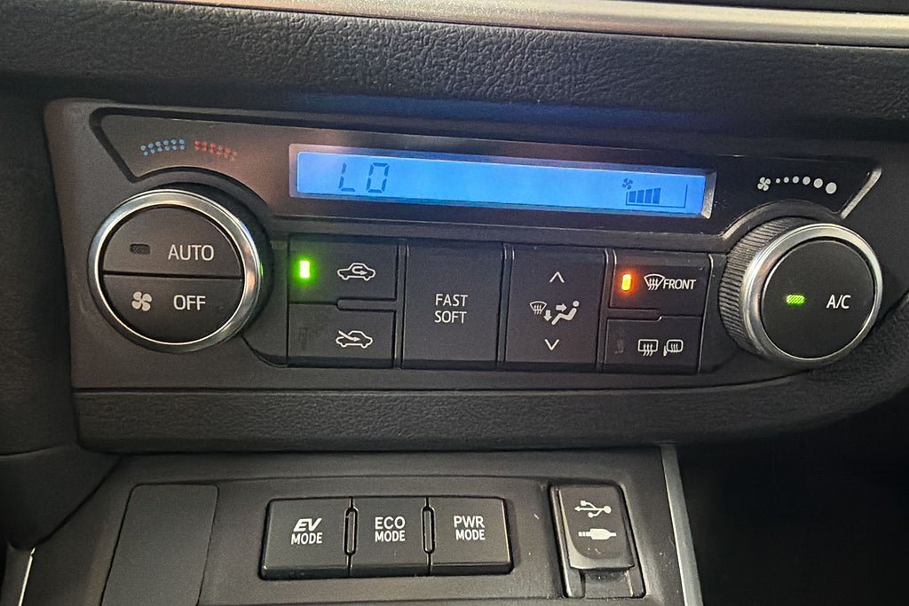 Vehicle Image 18