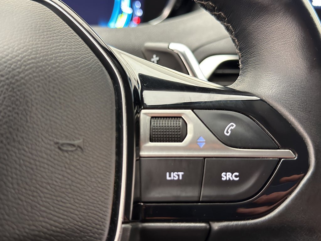 Vehicle Image 27