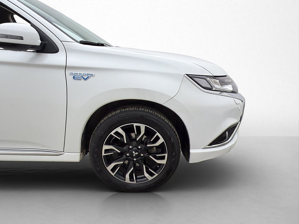 Vehicle Image 30