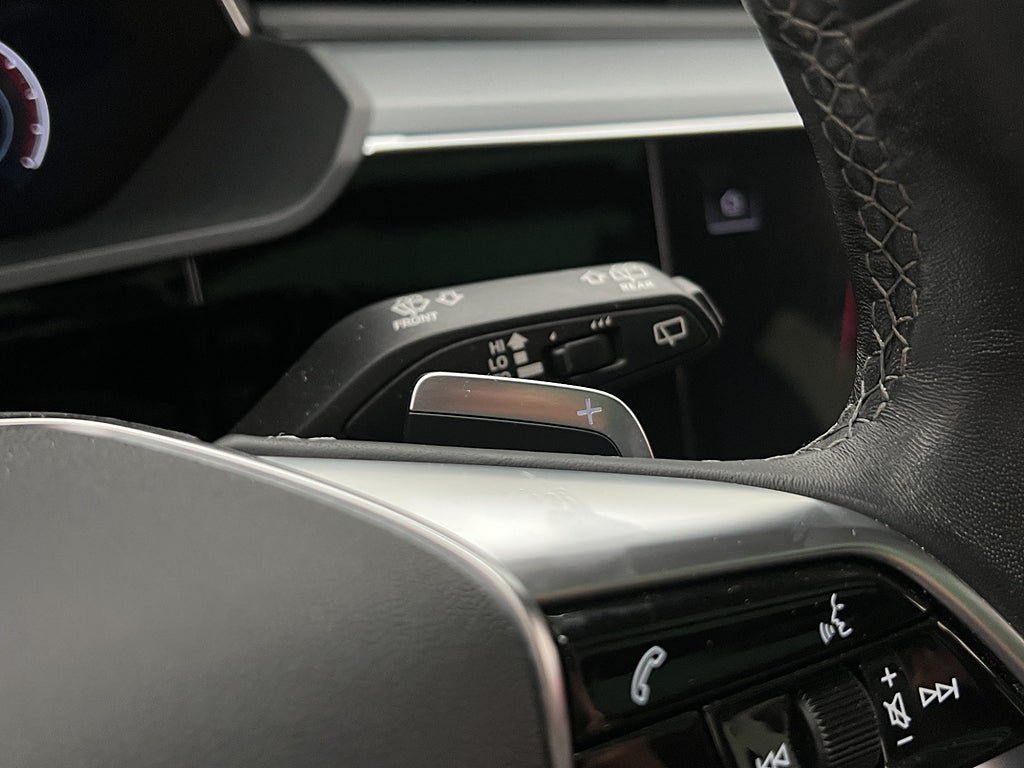 Vehicle Image 33