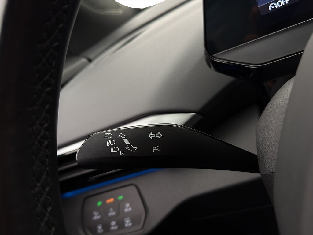 Vehicle Image 34