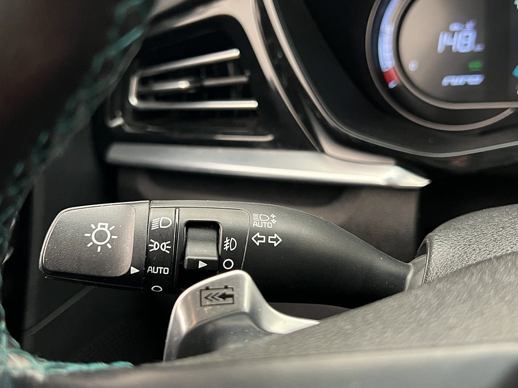 Vehicle Image 26