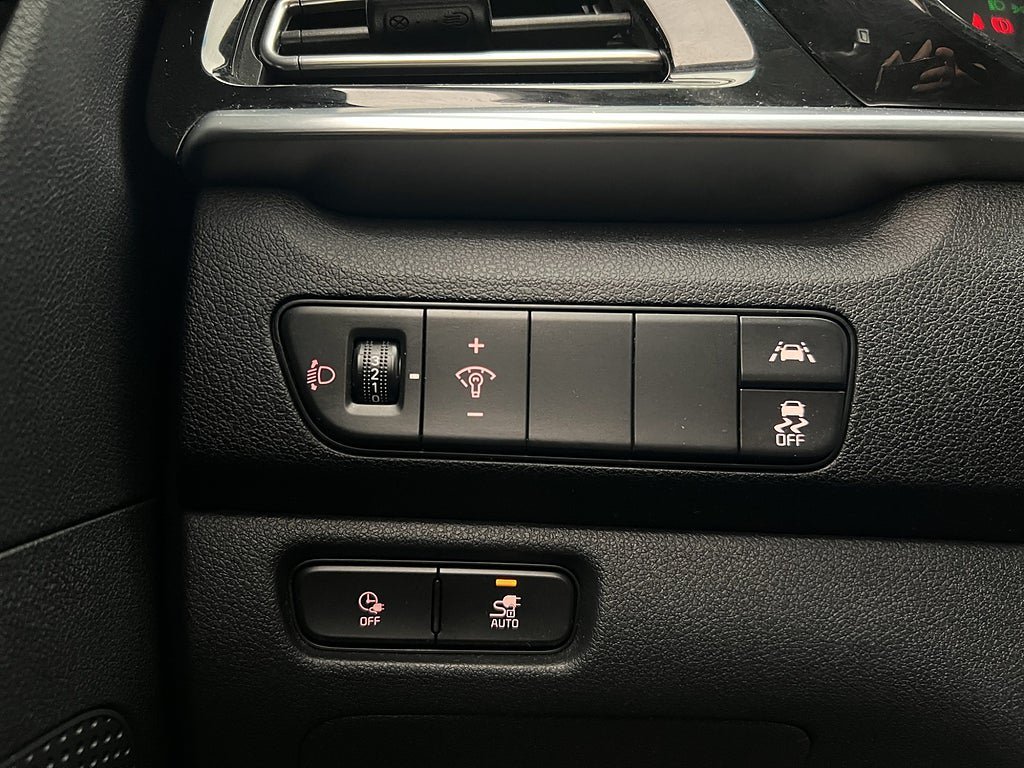 Vehicle Image 27