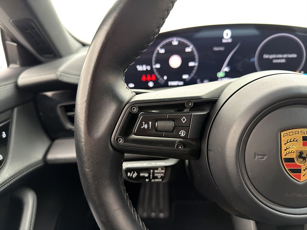 Vehicle Image 38
