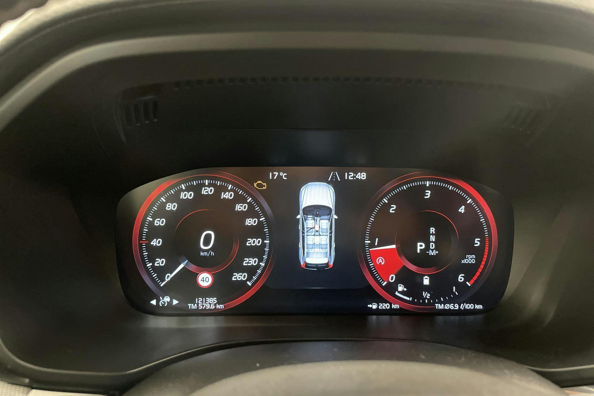 Vehicle Image 10