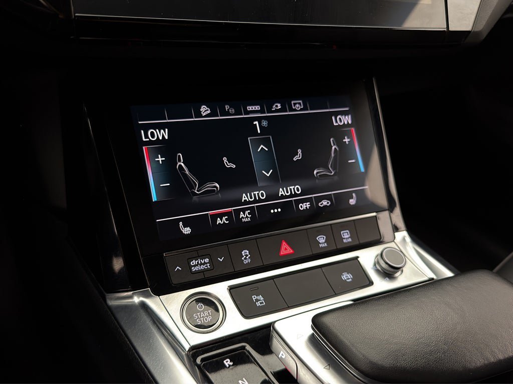 Vehicle Image 29