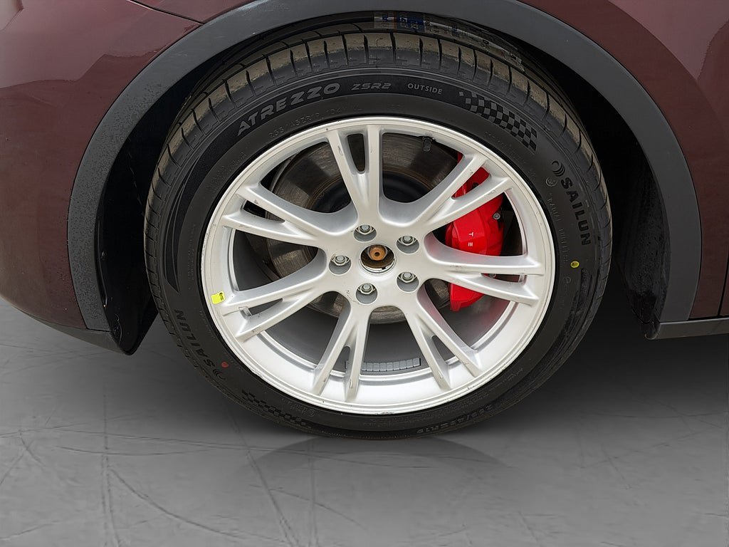 Vehicle Image 35