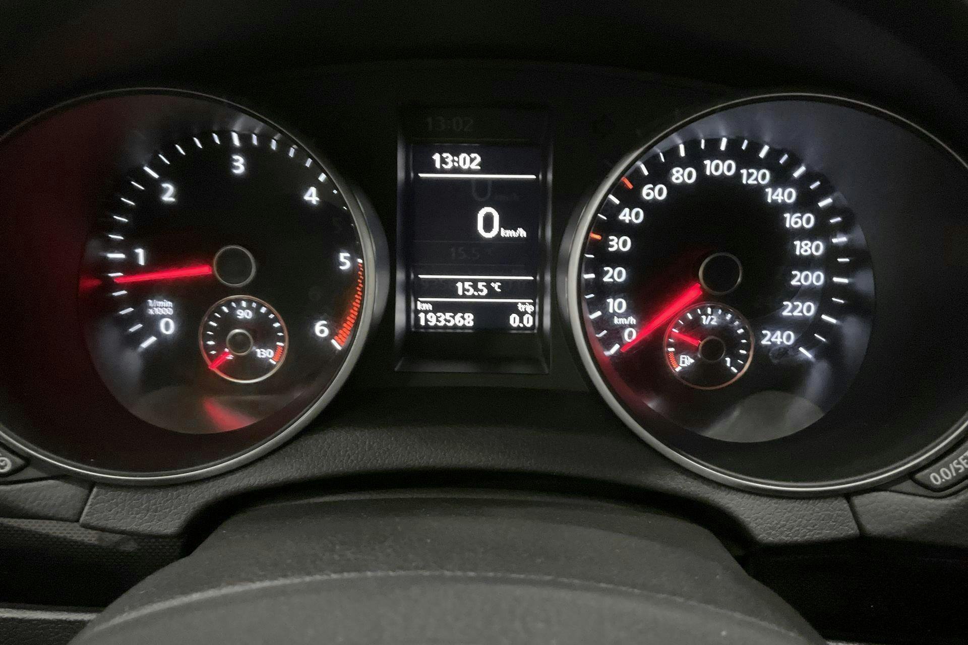 Vehicle Image 10