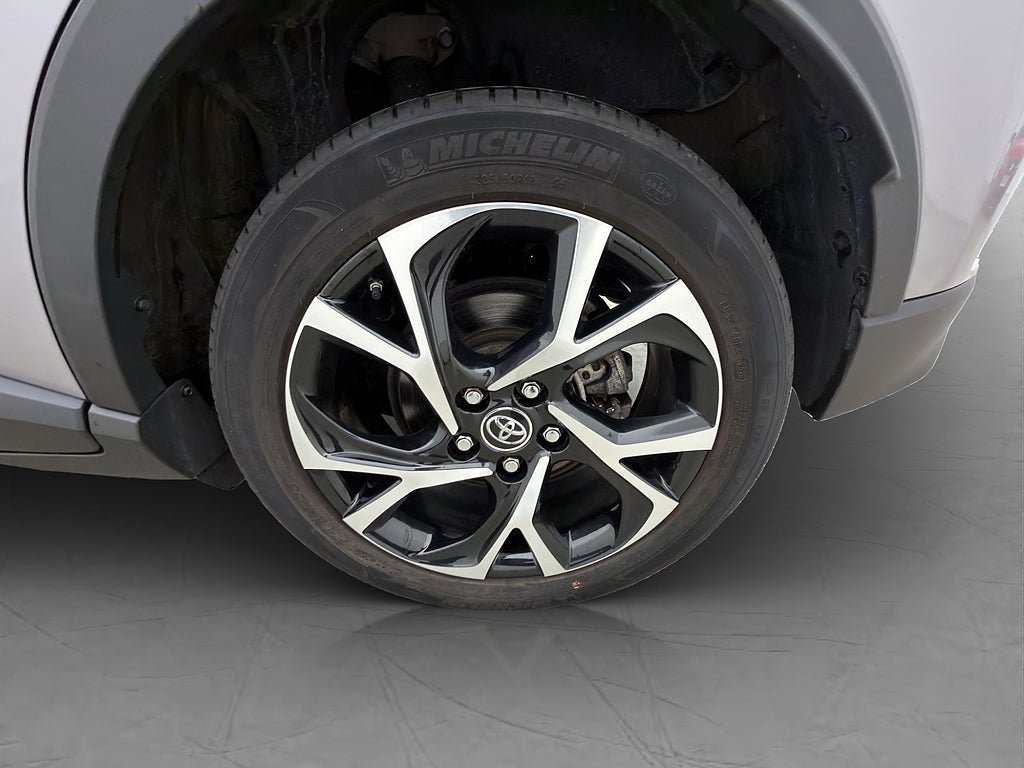 Vehicle Image 31