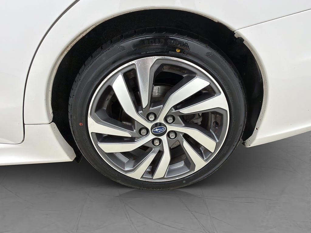 Vehicle Image 35