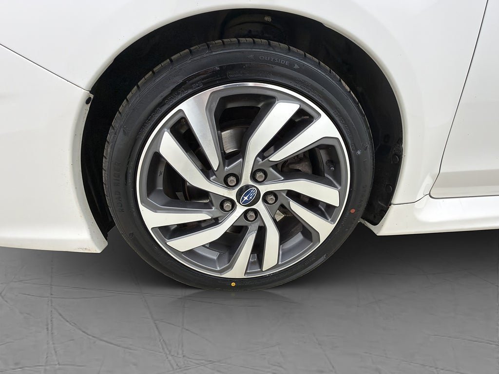 Vehicle Image 36