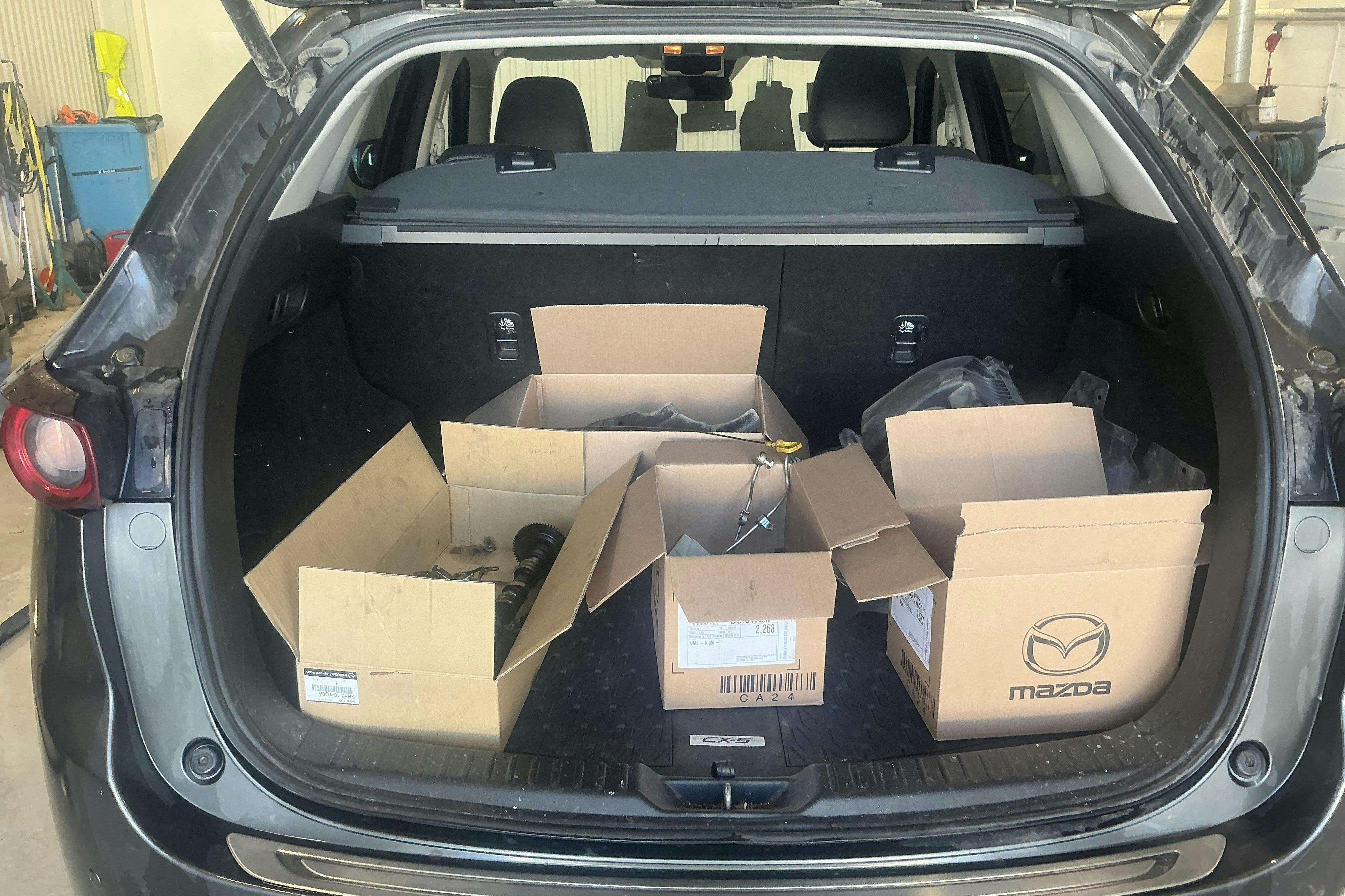 Vehicle Image 9