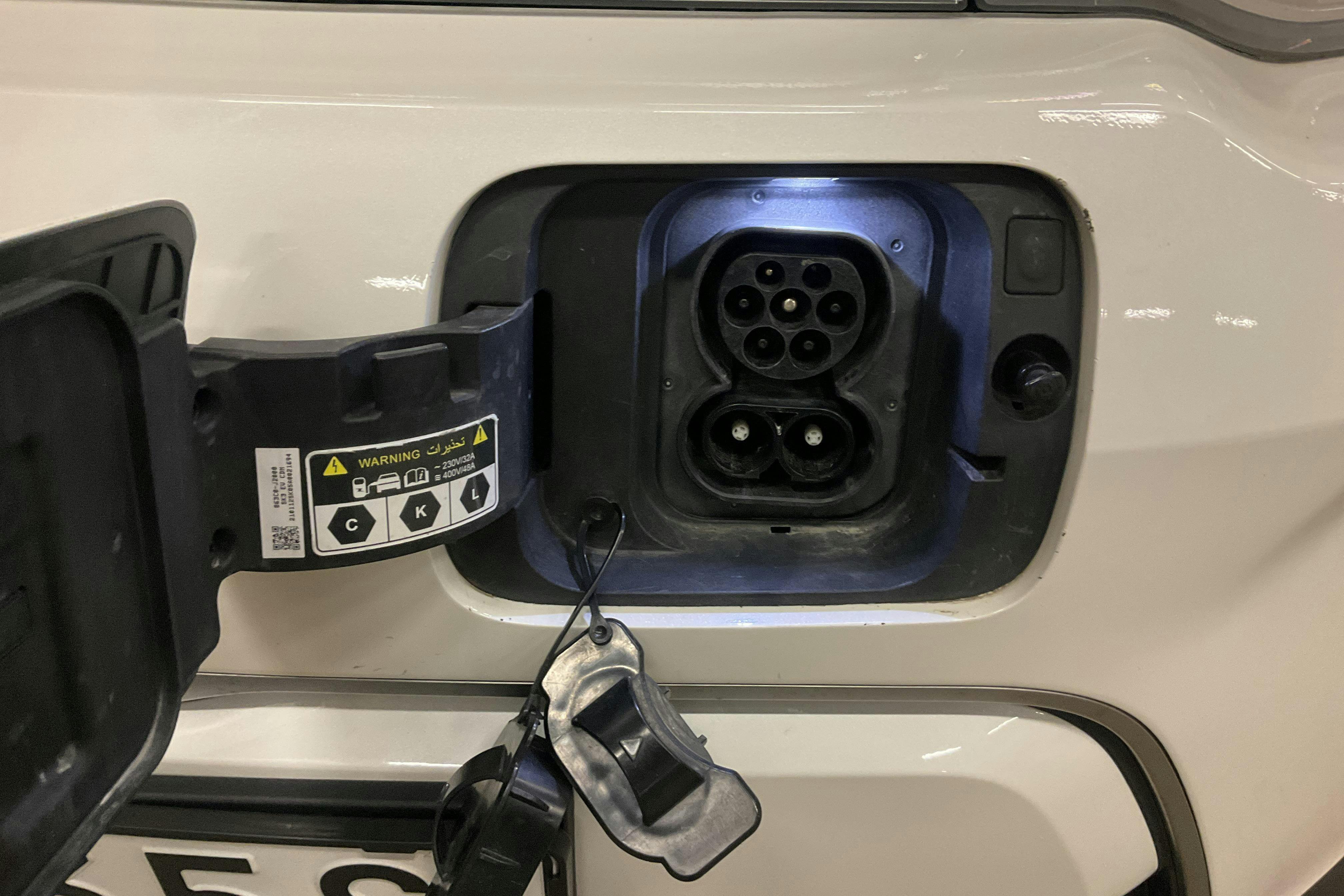 Vehicle Image 17