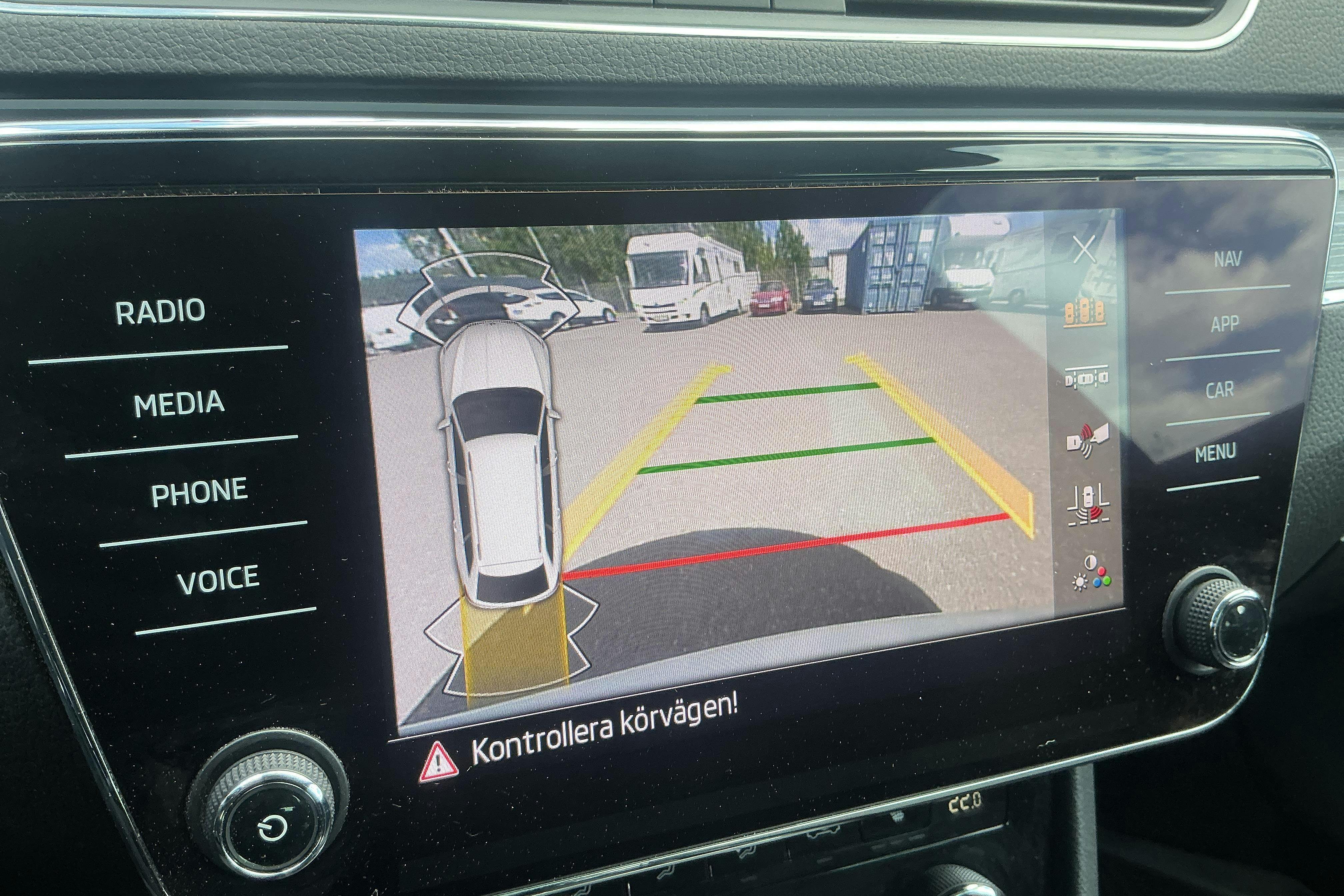 Vehicle Image 13