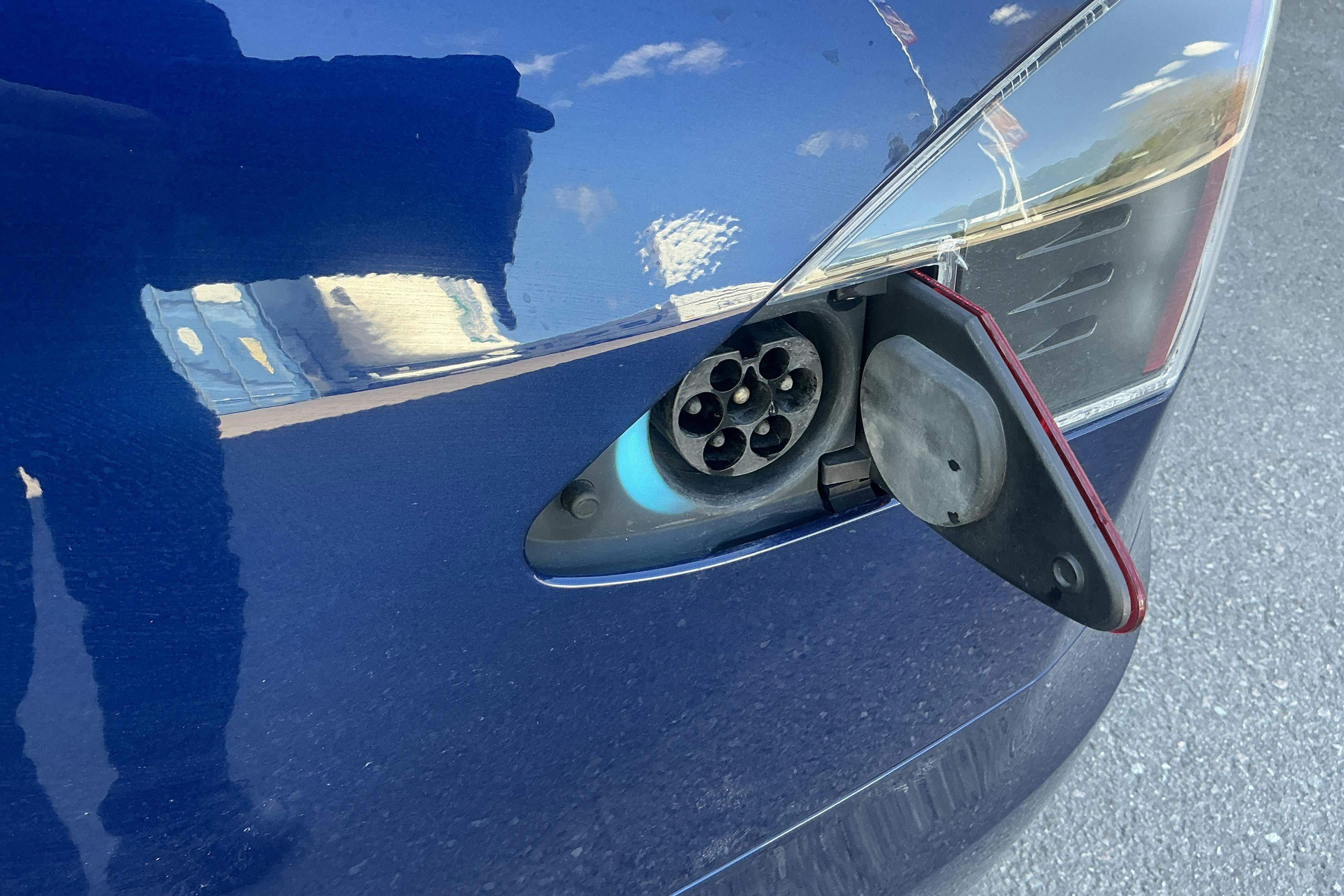 Vehicle Image 18