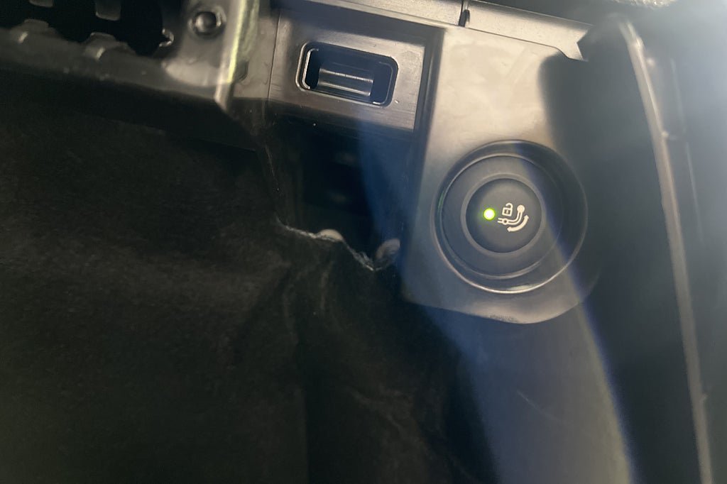 Vehicle Image 35