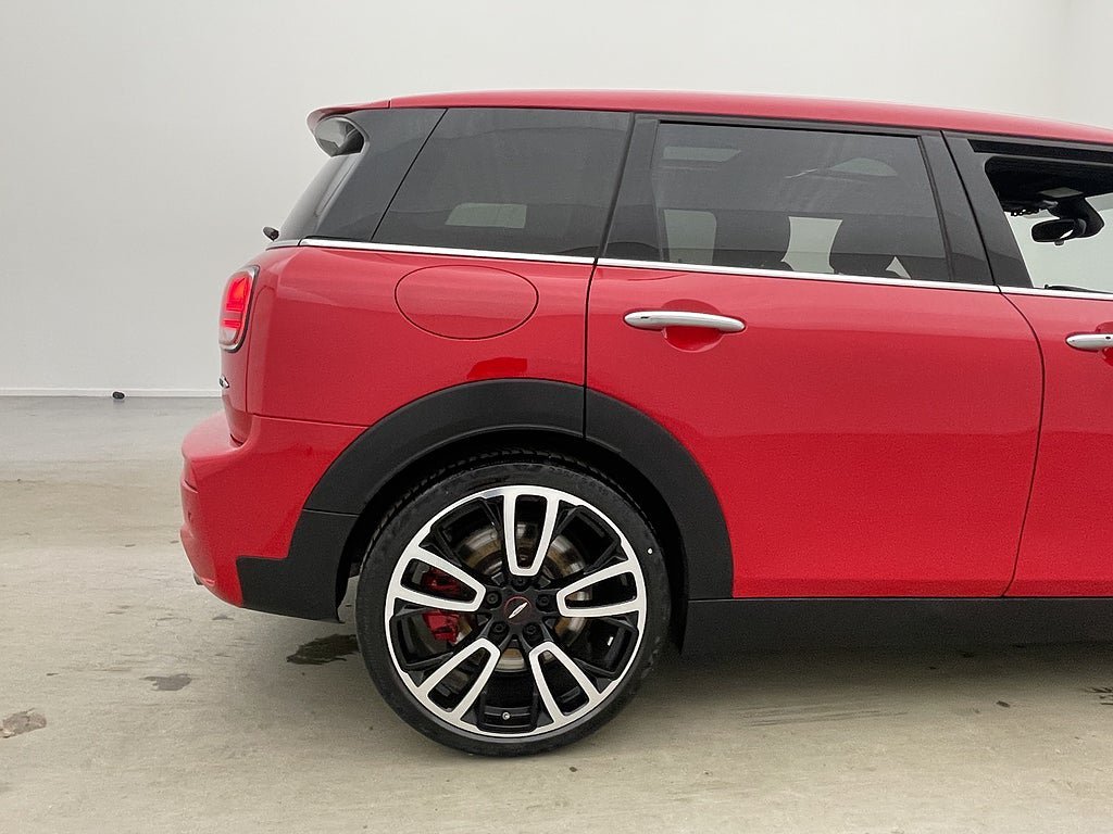 Vehicle Image 29