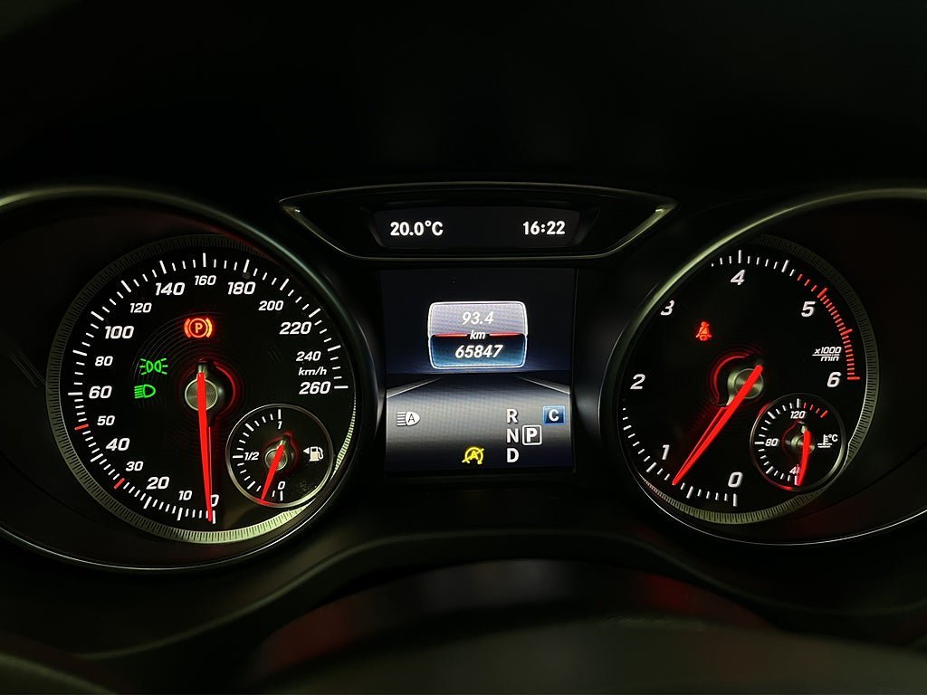 Vehicle Image 18