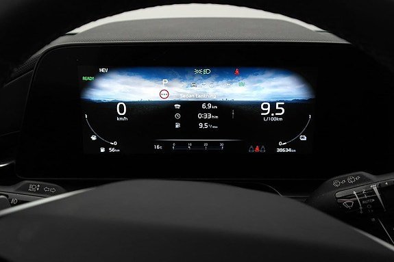 Vehicle Image 12