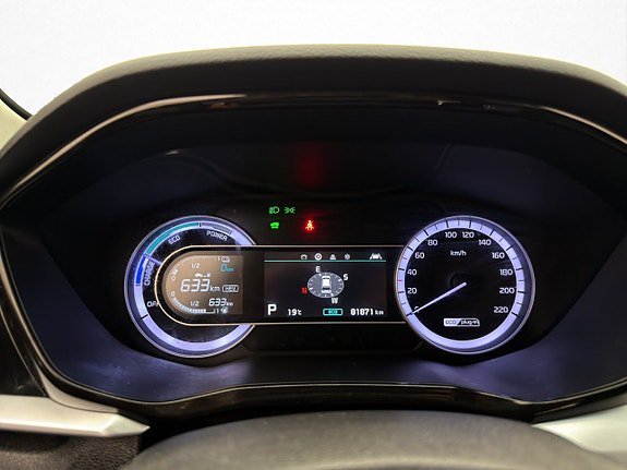 Vehicle Image 16