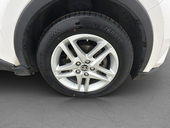 Vehicle Image 30