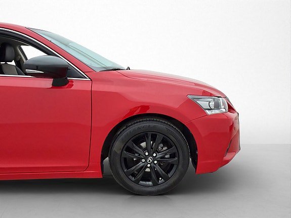 Vehicle Image 30