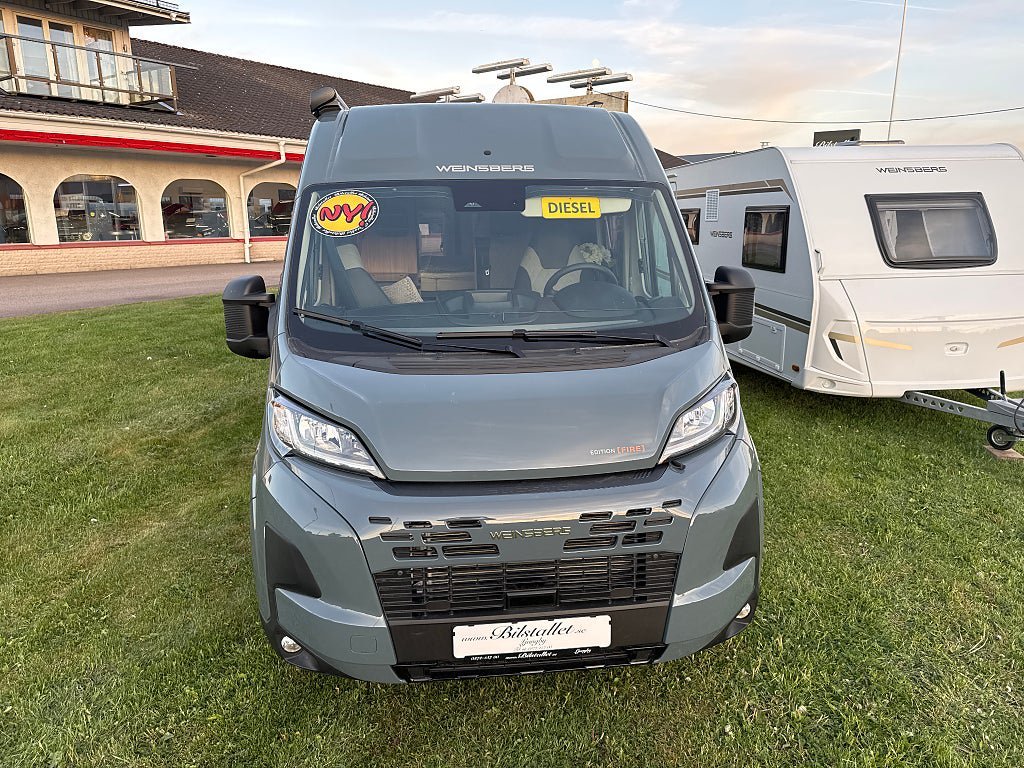 Vehicle Image 24