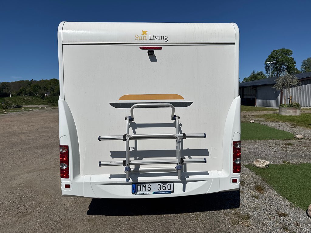 Vehicle Image 46