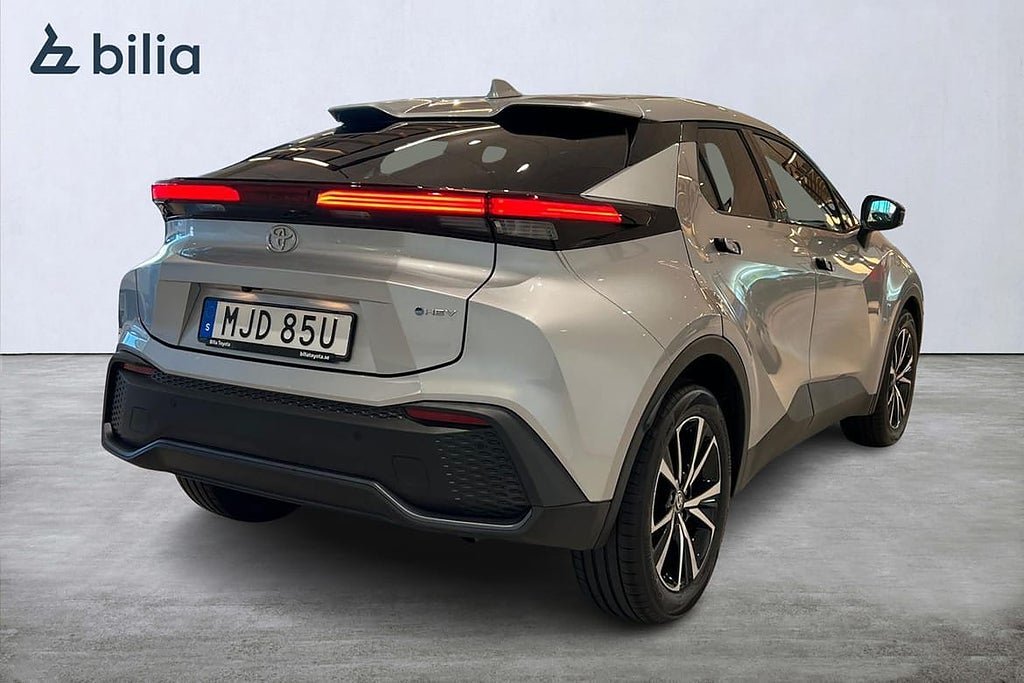 Vehicle Image 19