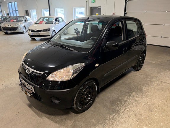 Vehicle Image 7