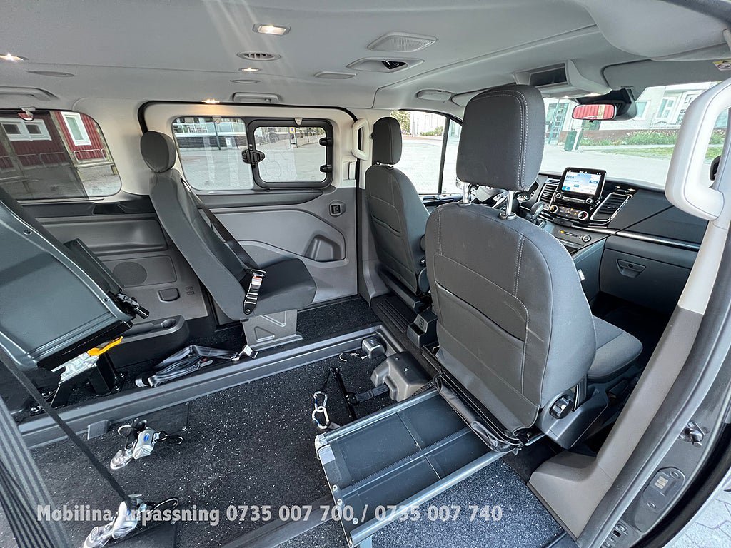 Vehicle Image 19