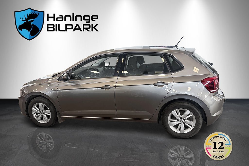 Vehicle Image 9