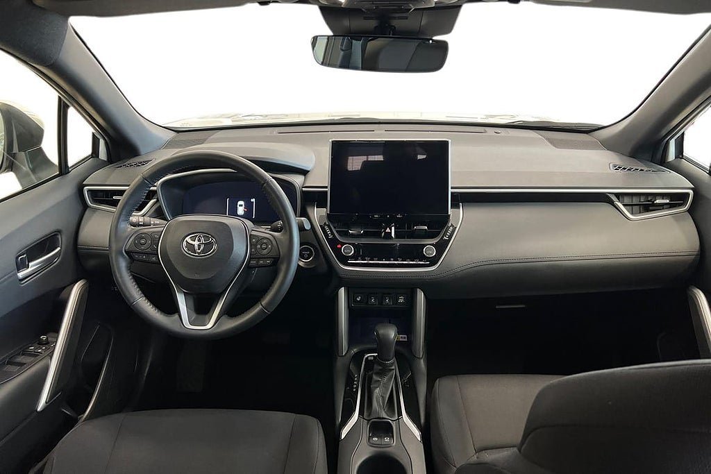 Vehicle Image 8
