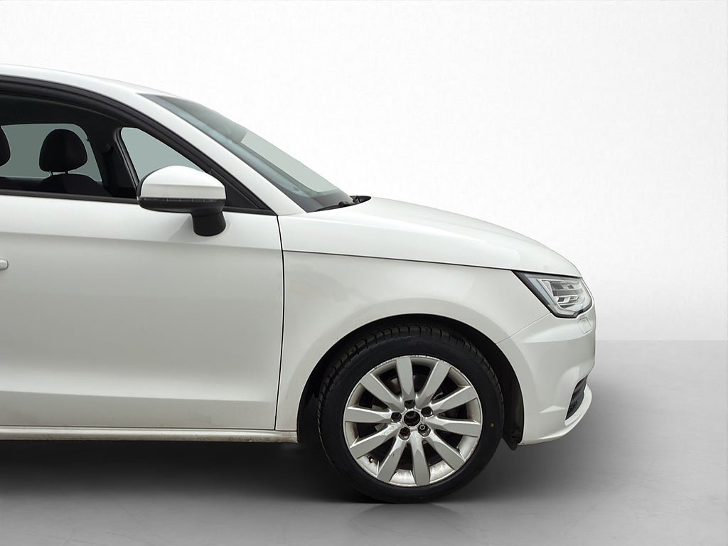 Vehicle Image 30
