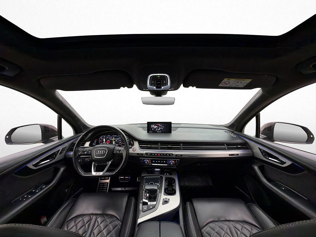 Vehicle Image 23