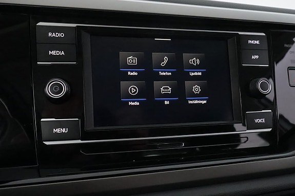 Vehicle Image 26