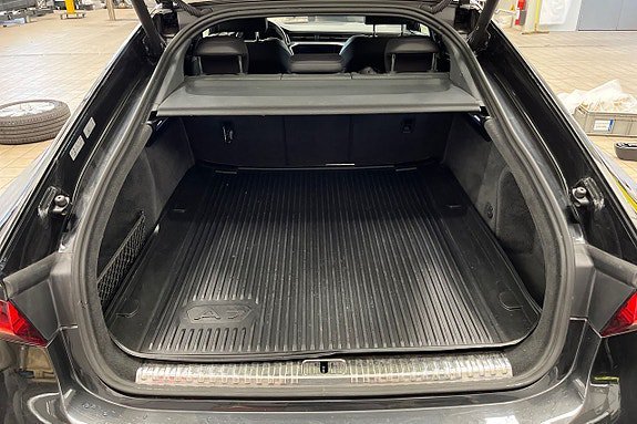 Vehicle Image 24