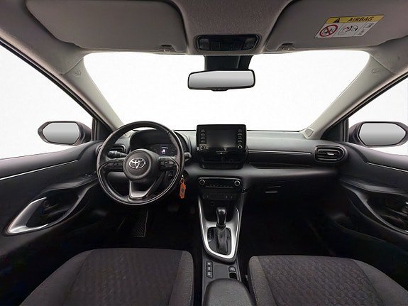 Vehicle Image 11