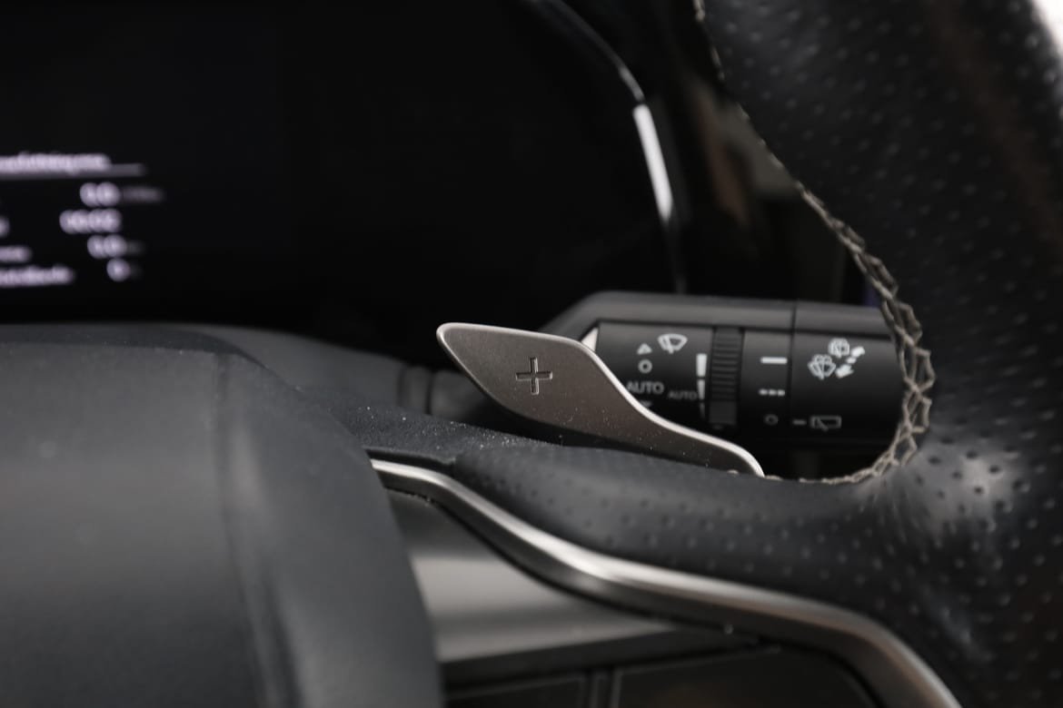 Vehicle Image 30